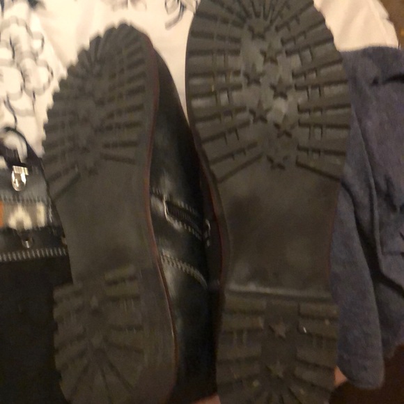 Fur boots - Picture 2 of 2